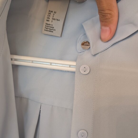 H&M, Button up blouse, powder blue, size 2 - Picture 3 of 15